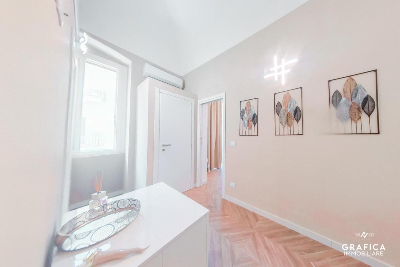 Ameli Home Luxury Apartment Taranto Bagian luar foto