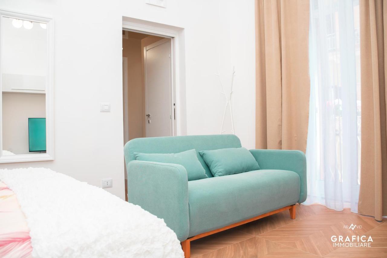 Ameli Home Luxury Apartment Taranto Bagian luar foto